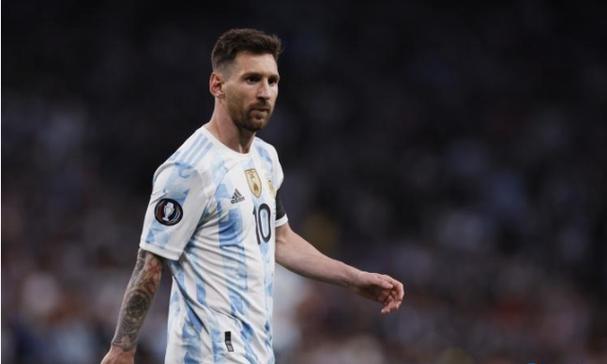 特朗普刚想开战,一大型军机降落委内瑞拉:盟友送来两颗定心丸